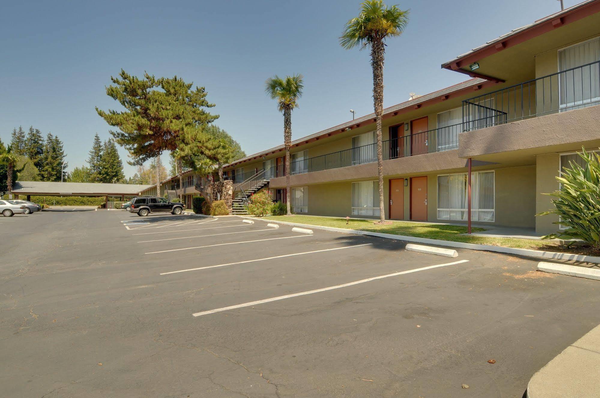Vagabond 2* Sunnyvale